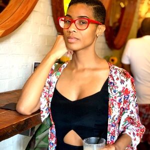 Meet your Posher, Melanie